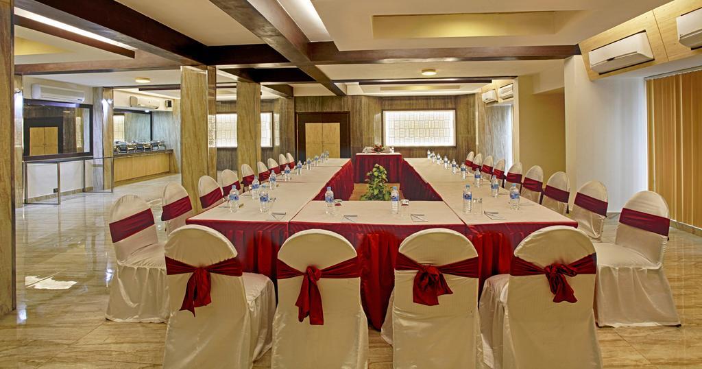 Hotel Arif Castles 2*